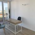 Bureau de 10 m2 avec large baie