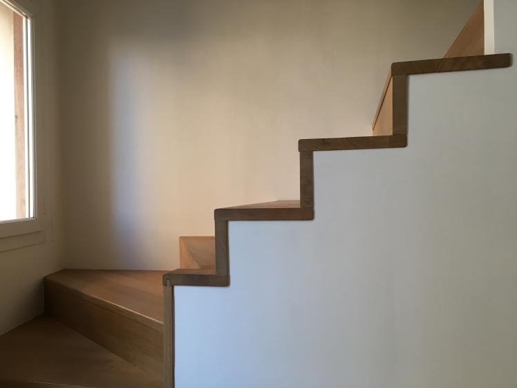 Détail escalier en chêne