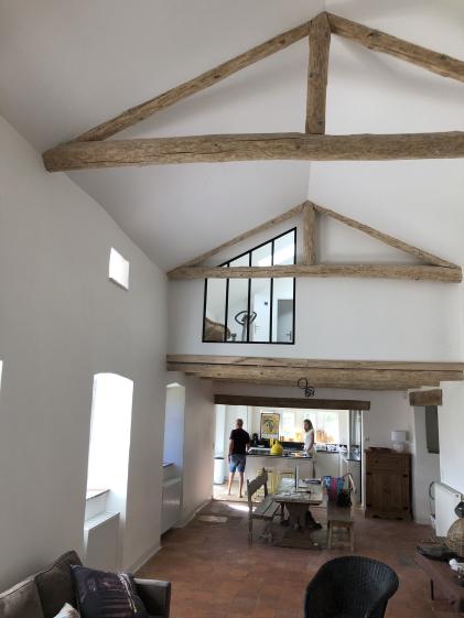 agence-architecte-ligne-ardeche-renovation-maison-pierre-interieur-chassiers-ver