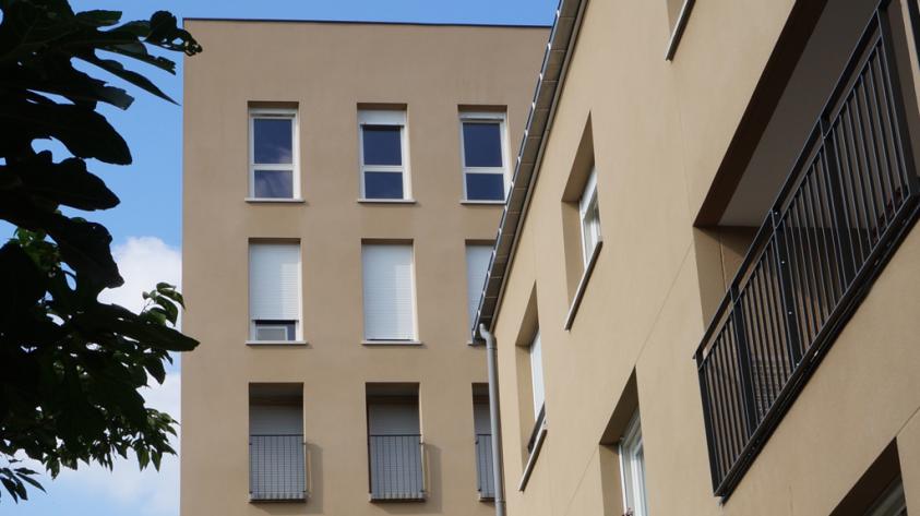 Vue sur le bâtiment A depuis la cour intérieure