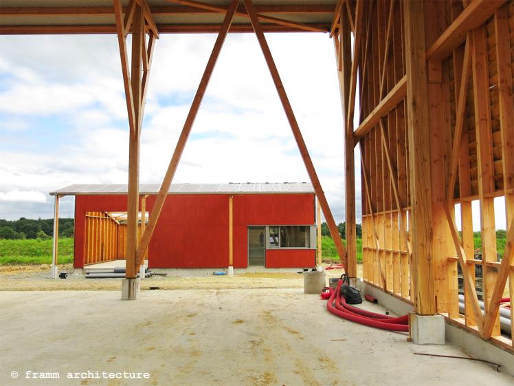 PFB enduit rouge suédois sur panneaux bois PFB enduit rouge suédois sur panneaux bois
