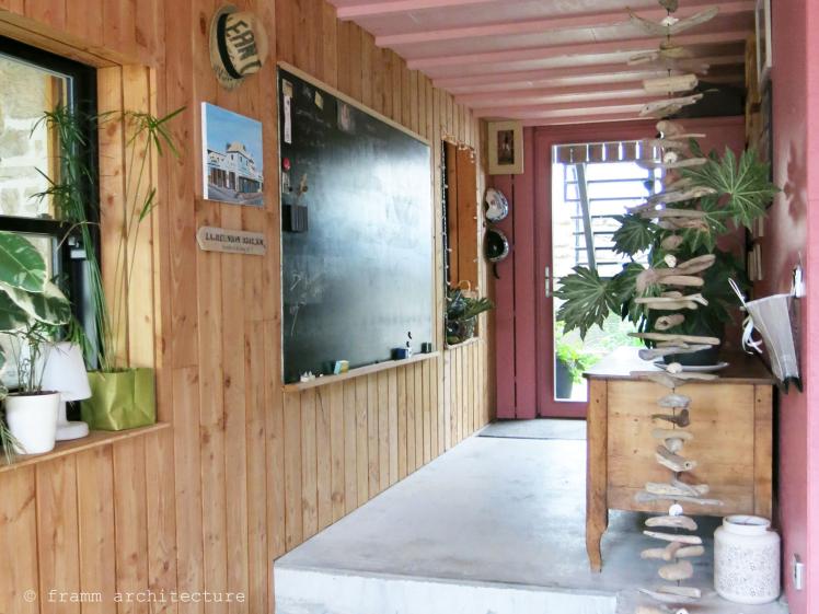 JKB nouvelle entrée JKB nouvelle entrée