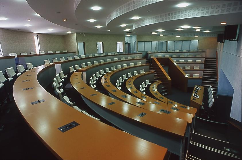 hemicycle.jpg