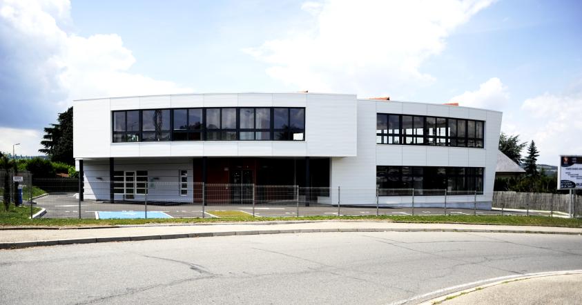 The Bridge - Maison médicale - Photo Niko Rodamel The Bridge - Maison médicale - Photo Niko Rodamel