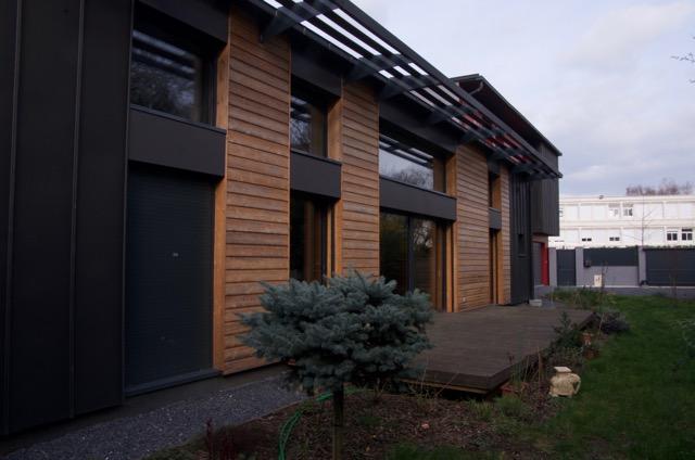 façade jardin et terrasse au sud