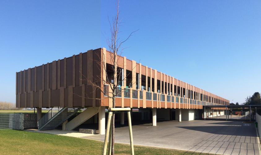 l'école élémentaire surplombe la maternelle et le préau