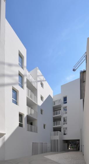 18 logements sociaux - Façade sur cour