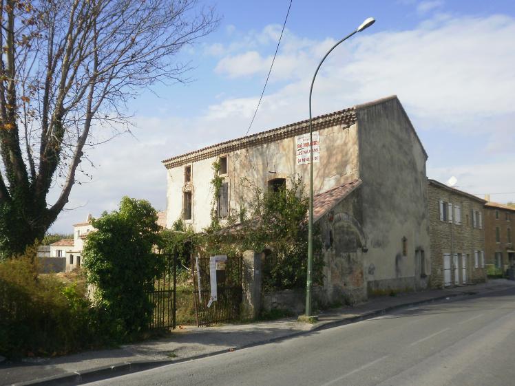 Corps bâti vu depuis la rue - état des lieux