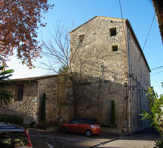 Vue du bâtiment depuis la rue - état des lieux