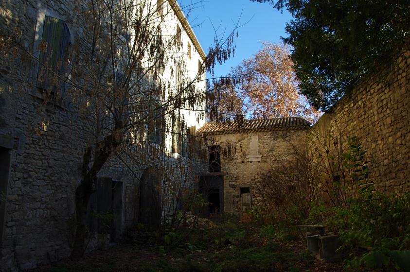 Cour intérieure - état des lieux