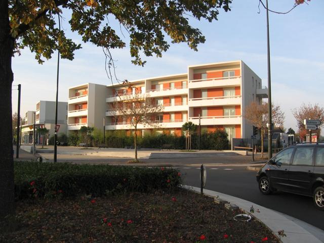 NANTES VIRGINIA-CÔTÉ RUE