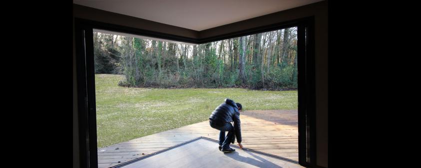 Villa de luxe à casquette béton