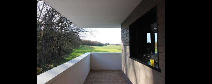 Villa de luxe à casquette béton