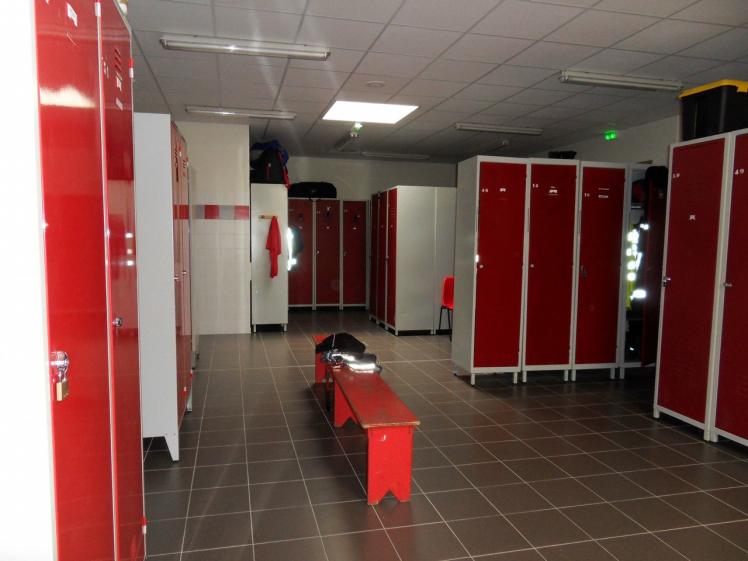 8.vestiaires.jpg