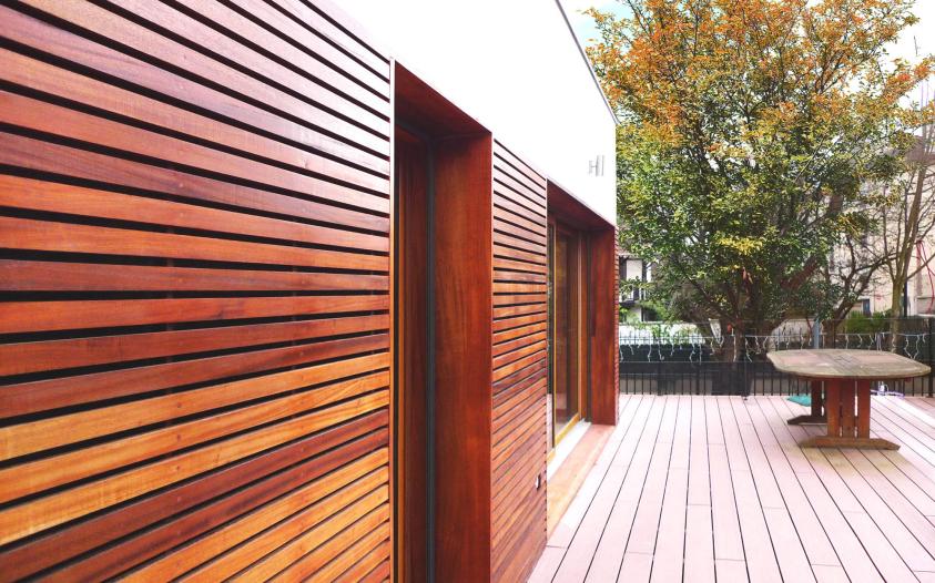 Maison sur le pont , logement individuel, terrasse bois