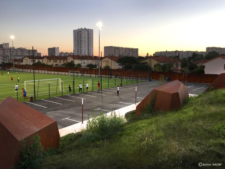 Vue du terrain de foot