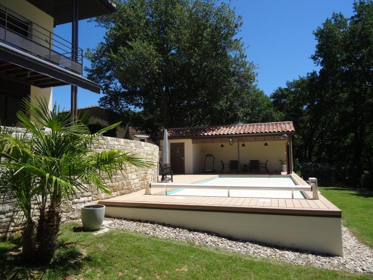 Piscine et pool house