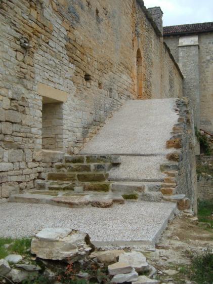 Escalier du cloître après travaux