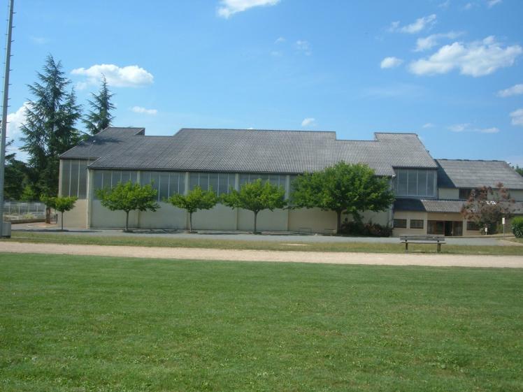 Vue du gymnase avant l'intervention