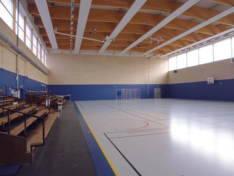 Salle multisports rénovée