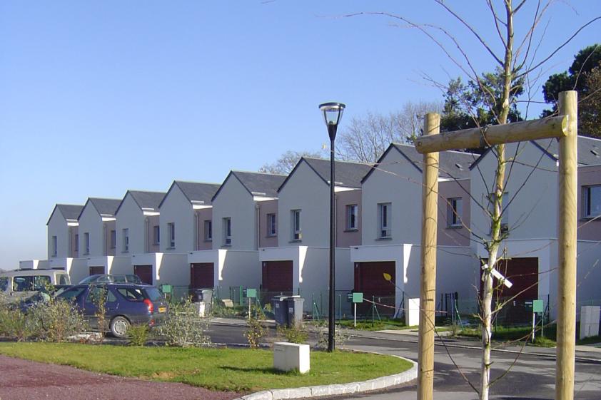 18 maisons mitoyennes individuelles