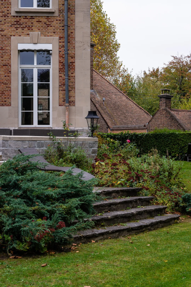 architecte-lille-marcq-en-baroeul-maison-bourgeoise-jardin-facade