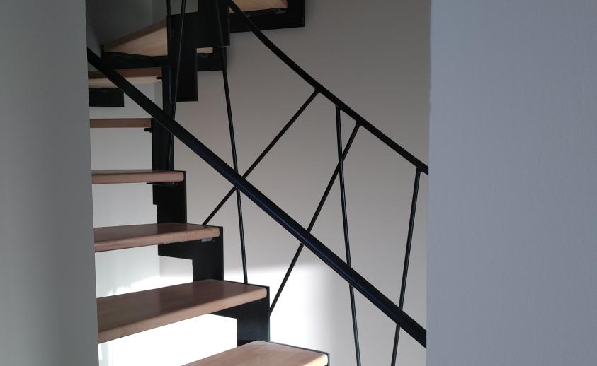 2021 - Agde, un escalier minimaliste bois/acier