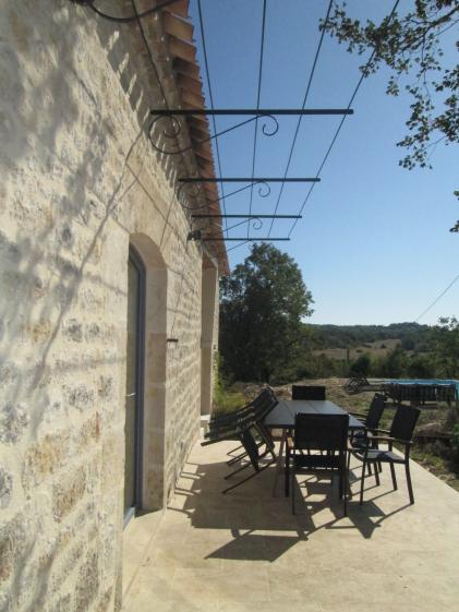 Façade sud terrasse et pergola