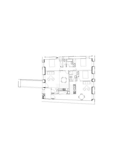 Logement 4 pièces sous combles - Cuisine et accès chambre au second plan 