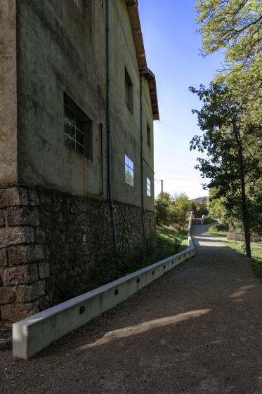 chemin d'accès au musée