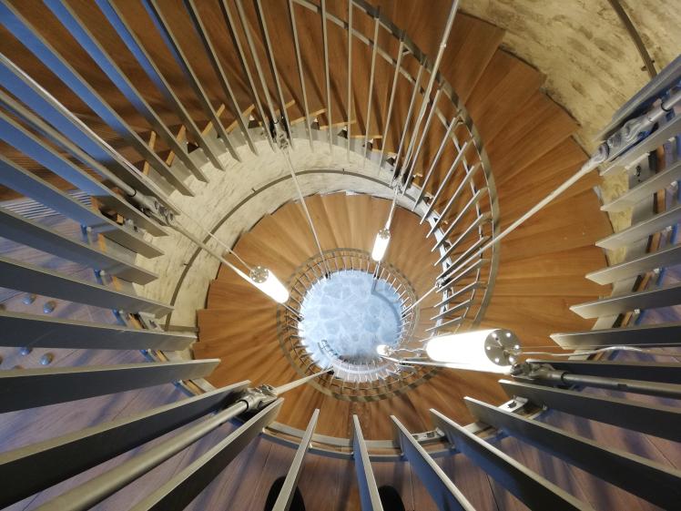 Création d'un escalier dans la grande tour