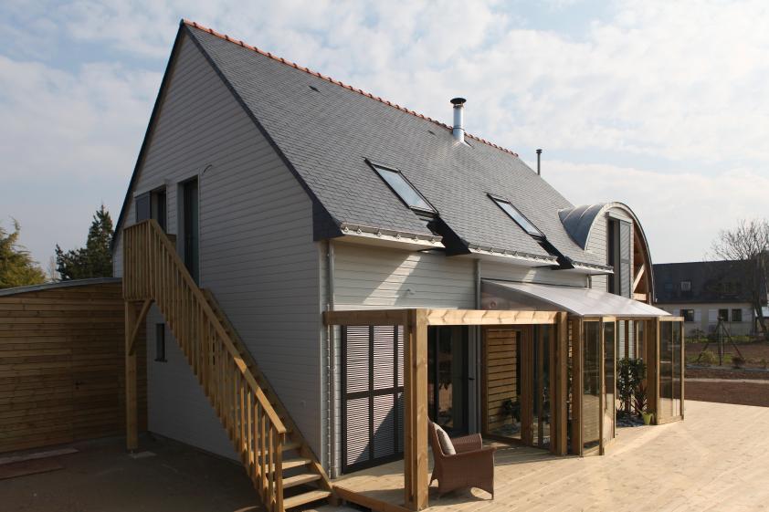 Une maison bioclimatique et organique en Bretagne, à Baden - 2012