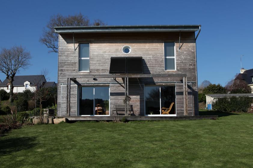 Une maison bioclimatique au coeur du Pays de Vannes à Saint Nolff - 2010 