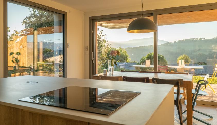 vue salle à manger terrasse