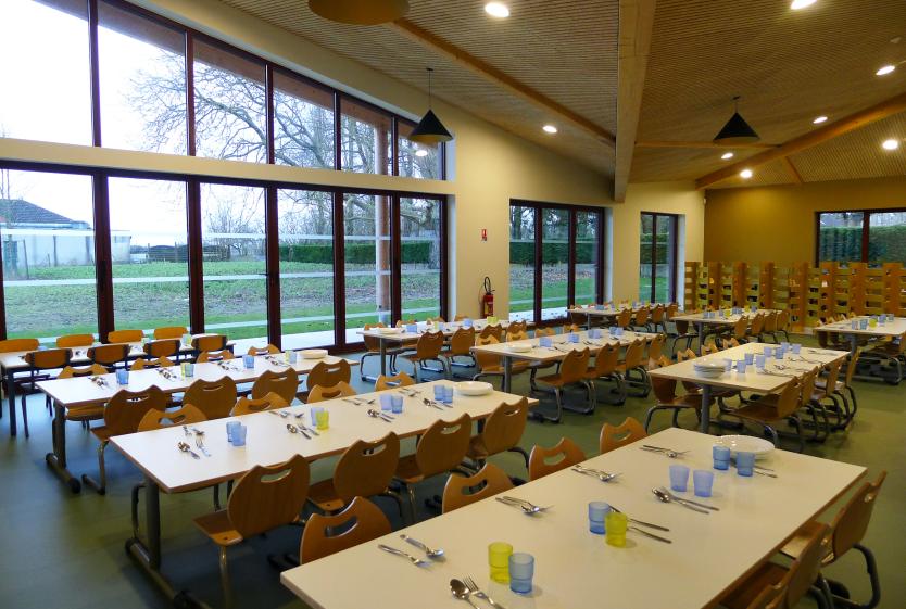 Restaurant scolaire  -  salle de restaurant