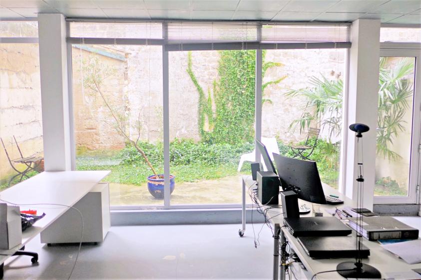 vue sur la cour privée