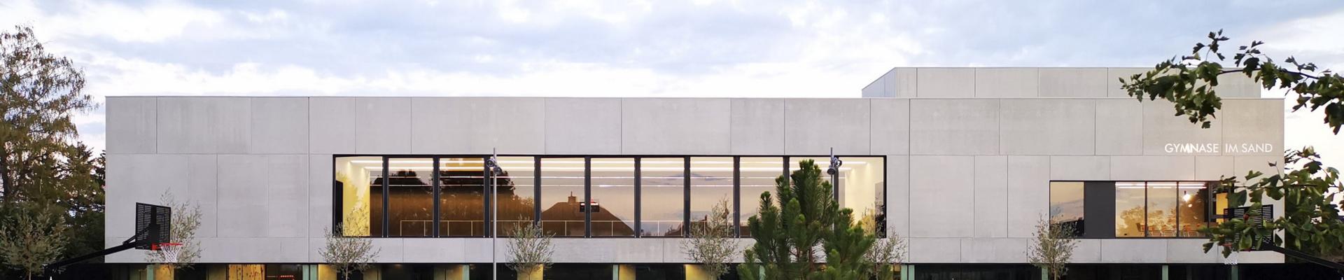 200903_gymlg_exterieure_depuis_terrain_basket_frontale.jpg 200903_gymlg_exterieure_depuis_terrain_basket_frontale.jpg