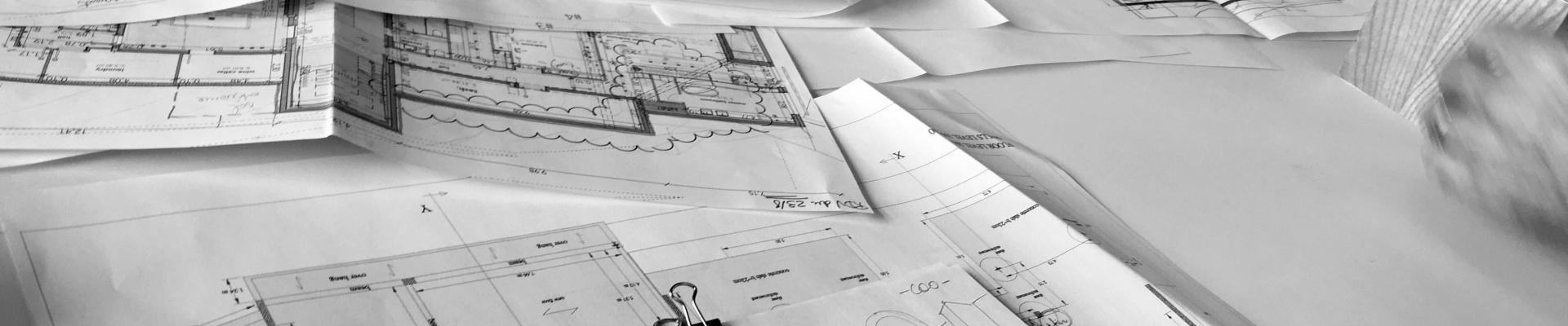 desk_bw.jpg desk_bw.jpg