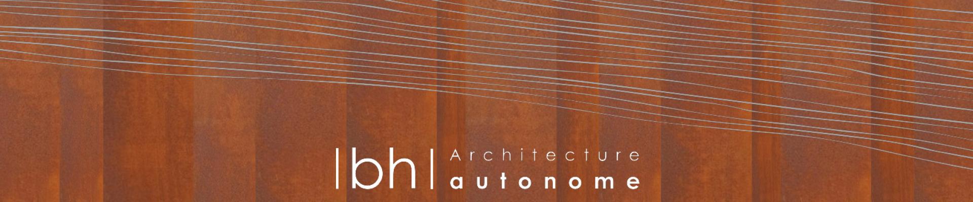 Travailler avec des matières brutes comme l'acier rouillé (corten)