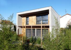 Façade sur jardin