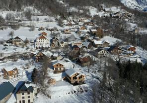 construction de deux chalets