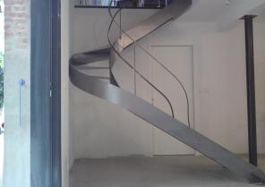 escalier métal
