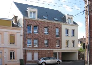 Façade sur la Rue Saint-Acheul