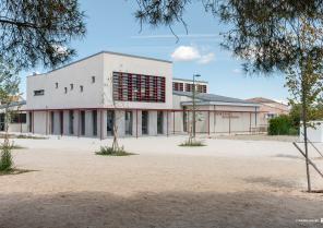 centre-culturel-fourques.jpg