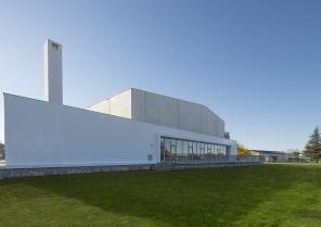  LE CARRÉ DES FORGES - SALLE MULTI-ACTIVITÉS À FARGUES SAINT-HILAIRE