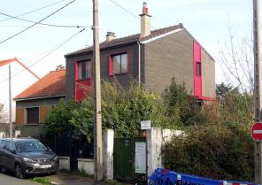 Vue générale depuis la rue