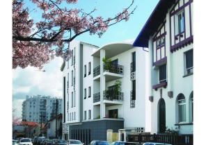 book_carre24_residence_zelaia.jpg