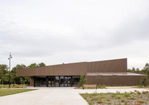 aga_salle_langdevant_hd_0-retouche.jpg