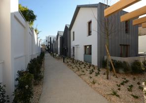 SQUARE CONDROYER SAINT-DENIS BASILIQUE