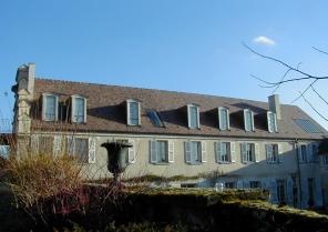 façade et toiture coté Cloitre: création des lucarnes et éléments de verrieres, 